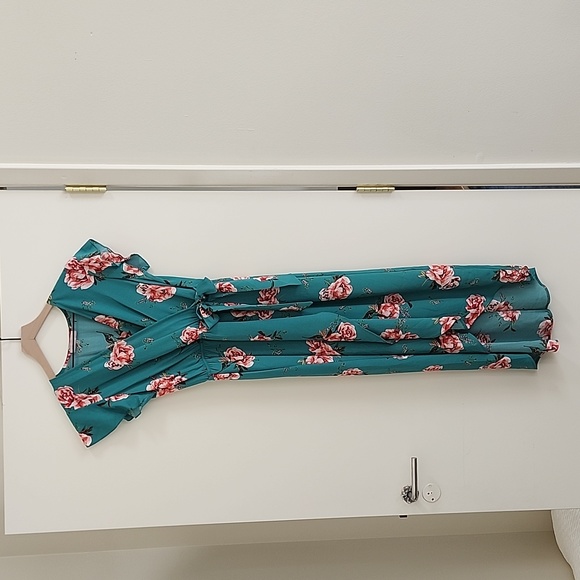 Dream Of Me Dresses & Skirts - Green Wrap Dress Pink Floral Flower Print